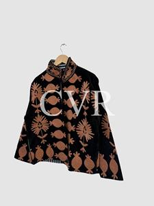 เสื้อโค้ทกำมะหยี่ปักลายดอกไม้ด้วยมือ ปกคอปก แขนยาว ไซส์ใหญ่ เสื้อคลุมฤดูใบไม้ร่วงสำหรับผู้หญิง สไตล์ลำลอง - Product Image 3
