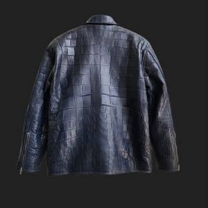 Veste personnalisée en cuir de crocodile pour hommes 100% Manteau en toile sur mesure de qualité supérieure Gilet de luxe d'hiver Fabriqué au Vietnam - Product Image 3