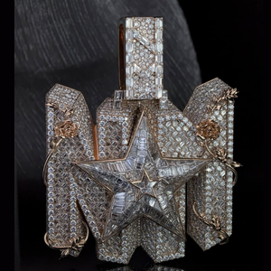 จี้ตัวอักษรฮิปฮอปเงินแท้ 925 ประดับเพชรโมอิสซาไนต์ พร้อมสร้อยคิวบาลิงค์สำหรับผู้ชาย ดีไซน์เฉพาะตัว - Product Image 1