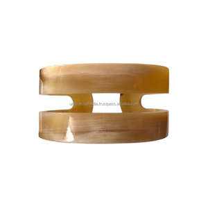 Pulseras de cuerno de piezas rectangulares clásicas Premium | Pulsera de cuerno curvo de lado abierto con forma clásica | Joyería tribal étnica - Product Image 5