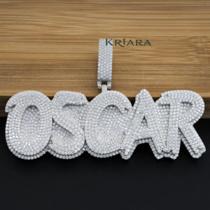 Colgante Oscar Letter Moissanite de Plata 925 con Baño de Rodio y Oro de 18K, Estilo Hip Hop, para Hombre, con Incrustaciones de Diamantes - Product Image 5