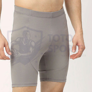 Nouvelle Arrivée Short de Sport Homme Respirant Coupe Ajustée Logo Personnalisé Meilleur Service Performance Tendance Design Optimal Vêtement de Fitness Respirant - Product Image 3