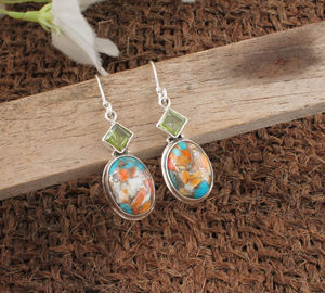 Boucles d'oreilles pendantes en argent sterling 925 avec coquille d'huître épineuse naturelle, turquoise et péridot, bijoux bohèmes orange et verts, vente en gros - Product Image 1