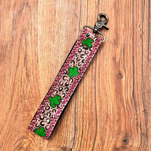 สายคล้องข้อมือหนังแคคตัส Concho สายคล้องข้อมือแบบตะวันตกที่หนีบกุญแจหนังวัวแบบกำหนดเองเป็นของขวัญสำหรับผู้หญิง - Product Image 2