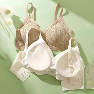 Soutien-gorge sculptant sans fil personnalisé avec bretelles réglables pour femmes grandes tailles, soutien-gorge amincissant à impression numérique pour adultes - Product Image 6