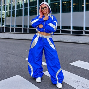 Wholesale 120 GSM <b>Womens</b> Windbreaker <b>Suit</b> Nylon Windbreaker <b>Track</b> Set <b>Women</b> Relaxed Fit <b>for</b> Streetwear Retailers - Product Image 1