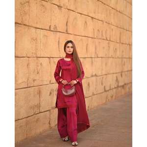 Hermoso conjunto de blusa de manga larga y pantalón con dupatta para fiestas, elemento de moda sencillo. - Product Image 6