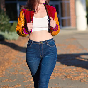 Veste courte universitaire pour femme, style Letterman, rouge et orange, avec manches en similicuir, vêtement d'extérieur décontracté, mode féminine - Product Image 3