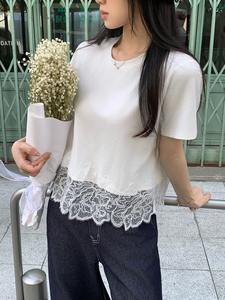 Oversized Layered Floral Lace Hem <b>Tee</b> <b>White</b> Short Sleeve Crewneck Trendy Women's Shirts Cotton Loose Casual Summer Pullover Top - Product Image 3