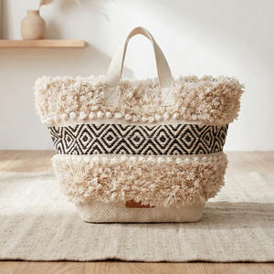 Bolsos y Carteras Bohemios en Oferta para Mujeres de Lujo, Bolsos Boho Chic con Flecos para Uso Diario y Maquillaje - Product Image 3