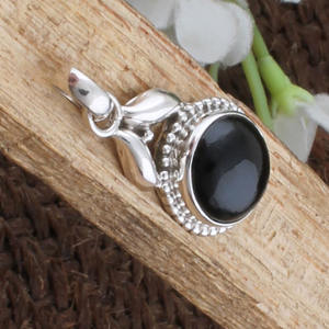 Natural Black <b>Onyx</b> Pendant 925 Sterling Silver Geometric Square <b>Necklace</b> Charm Handcrafted Gemstone Jewelry for Men and Women - Product Image 4