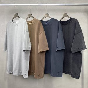 เสื้อยืดทรงบ็อกซี่วินเทจสำหรับผู้ชาย ผ้าหนา ซักย้อมสีแบบแอซิดวอช ขาดรุ่ย ทรงหลวม พิมพ์ลายสกรีนตามสั่ง - Product Image 2