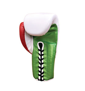 Gants de boxe haut de gamme faits à la main avec fermeture en dentelle pour le sparring, le travail sur sac et l'entraînement, conçus pour un confort durable - Product Image 3