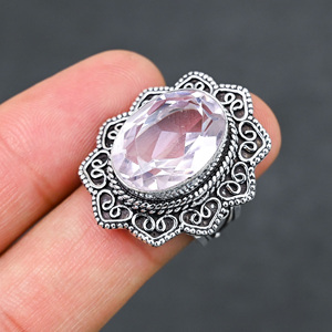 Anillo de Plata con Kunzita Rosa Creada en Laboratorio, Corte Ovalado, Hermoso Anillo de Piedra Pera, Joyería de Boda Hecha a Mano para Fiesta - Product Image 1