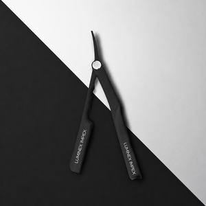 Navaja de Afeitar Recta Vintage Luminex Impex con Mango de Concha de Abulón y Acero al Carbono, Lista para Usar en Barberías y Salones - Product Image 3