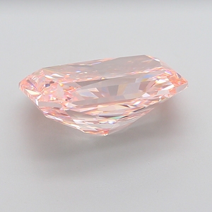 เพชรทรงเรเดียนท์คัท สีแฟนซี ความสะอาดระดับ VVS2 ผลิตด้วยเทคนิค CVD จากห้องปฏิบัติการ แบรนด์ Jk Creation รับรองโดย IGI ผลงานชิ้นเอกแห่งความหรูหราที่เป็นมิตรต่อหลักจริยธรรม - Product Image 3