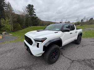 Tacoma TRD 2025, 2.4L Turbo, 4x4, Doble Cabina, Estándar - Product Image 5