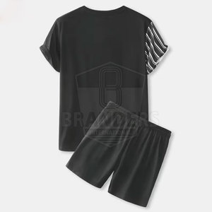 Conjunto de camiseta y pantalones cortos de verano para hombre, ligero, diseñado para uso diario, actividades al aire libre y un look informal y relajado. - Product Image 2