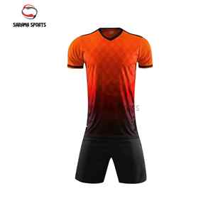 Uniforme de football de qualité supérieure, confortable et à prix abordable, nouveau modèle, uniformes de football de qualité supérieure à prix bas en gros - Product Image 2