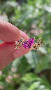Women's Plated Zircon Ring Pear Cut Prong Setting Plant Pattern Romantic Engagement Gemstone Ring - Product Image 3