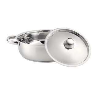 Casserole en acier inoxydable de qualité supérieure avec couvercle assorti, idéale pour la cuisine quotidienne et la préparation de repas en grande quantité. - Product Image 3