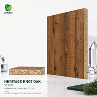 Panneau de bois aggloméré orienté (OSB) mélaminé Jinbase SXT2879 Heritage Knot Oak 18 mm E0 1220x2440 mm pour meubles et menuiseries