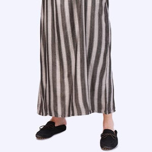 เสื้อผ้ามุสลิมแบบเรียบร้อยพร้อมโลโก้สั่งทำได้ในราคาที่เหมาะสม ชุดญุบบะห์ผู้ชายแบบหรูหราสไตล์อาหรับ คอตั้ง เสื้อคลุมยาว / ทาวบ์ - Product Image 6