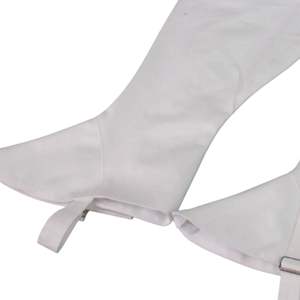 Estos son un par de polainas o protectores de piernas blancos y negros con cierres de botones plateados. - Product Image 2
