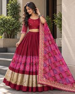 Ensemble Lehenga Choli pour femme avec dupatta imprimé et travail miroir, en toile Patta, longueur ras du sol, séchage rapide, toutes saisons, tenue indienne pour mariage et fête - Product Image 1