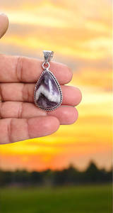 Venta caliente de alto grado Chevron amatista piedra preciosa natural colgante de calidad superior para collar regalo al por mayor proveedor a granel - Product Image 6