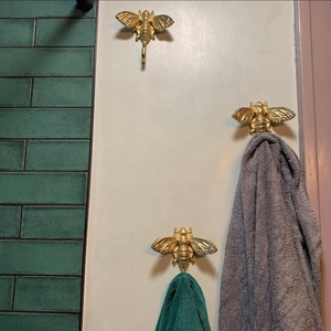 Gold Bee Carved Metal <b>Wall</b> Hooks Set for <b>Towels</b> Bathroom Wardrobe Kitchen Use-Vintage Style Rust Resistant <b>Wall</b> Mounted Hangers - Product Image 1