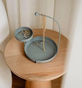 Organizador de Joyas Contemporáneo con Soporte Elevado para Platos, Gancho de Brazo Curvo, Almacenamiento de Collares, Bandeja Doble, Exhibidor Inteligente para Tocador - Product Image 2