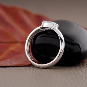 Bague de fiançailles solitaire en diamant taille princesse, alliance de mariage, bijoux fins - Product Image 3