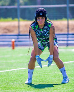 Maillots de football 7V7 sublimés pour jeunes personnalisés en usine Maillots de compression de football 7 sur 7 pour femmes - Product Image 4