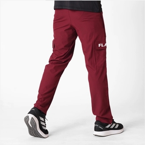 Pantalón para Hombre, Corte Relajado, Color Granate - Product Image 2