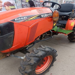 Tracteur compact agricole B2441 45HP Mini 4WD avec moteur et pompe, livraison incluse - Product Image 5