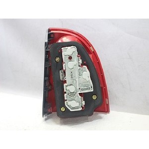 Luz Trasera Izquierda Usada 3B5945095AE para Modelos 2000-2005 en Excelente Estado - Product Image 5