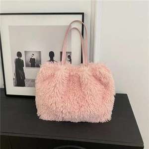 Sac à bandoulière de luxe en peluche élégant, nouvelle collection automne-hiver 2026, sac messager polyvalent en fausse fourrure avec chaîne pour femme - Product Image 1