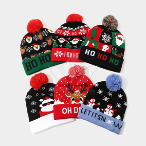 Bonnet de Noël avec pompon, motif de personnage, bonnet d'hiver tricoté unisexe pour adultes, 56-58 cm, style mignon - Product Image 4
