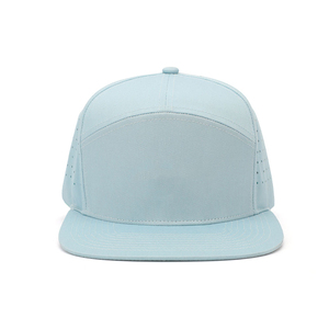OARH INT INDUSTRY 2026 Gorra Snapback Premium Unisex Negra de 5 Paneles con Visera Plana, Agujeros Cortados con Láser, 100% Poliéster, Cuatro Estaciones, Venta al por Mayor - Product Image 6