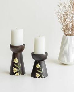 Support de bougie en bois artisanal décoratif | Porte-bougie en bois vintage | Blanc et marron vieillis, style farmhouse - Product Image 1