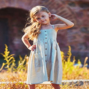 Robe décontractée bleu clair pour enfants, vêtement d'été lumineux, avec boutons, deux poches de avant, fait en coton pur, nouvelle collection 2020 - Product Image 1