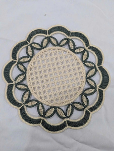 Flower-shaped Woven Minimalist Western Style Placemat Creative Home <b>Table</b> Decoration <b>Dinner</b> Plate Heat Insulation <b>Mat</b> <b>Mat</b> - Product Image 4