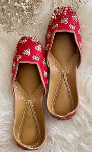 Premium Women Khussa Pumps Handmade Ethnic Pakistani Flats Comfortable Slip On <b>Shoes</b> Factory Wholesale Available For Sale - Product Image 6
