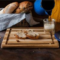 Planche à découper en teck de haute qualité, design moderne, en bois de teck du Vietnam, pour une utilisation en cuisine et pour servir, respectueuse de l'environnement