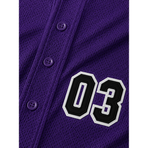Camiseta de Béisbol Morada con Detalles Negros en las Mangas, Número 03 Serigrafiado, Uniforme de Manga Corta para Hombre con Tecnología de Absorción de Humedad - Product Image 4