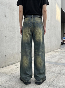 Jeans unisexe en denim bleu délavé, coupe large, style streetwear décontracté - Product Image 4