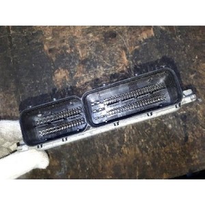 Unidad de Control del Motor Carens II 2006-2010 Usada ORIGINAL 3910225700 - Product Image 3