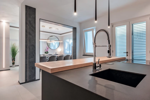 หินอิตาลีเผาผนึกขนาด 1620x3240 มม. รุ่นโมเดิร์นหรูหรา หนา 12 มม. สีเบจคาลเซ่บิอันโก โทนสีอ่อนธรรมชาติ สไตล์มินิมอล สำหรับเคาน์เตอร์แบบสั่งทำ - Product Image 6