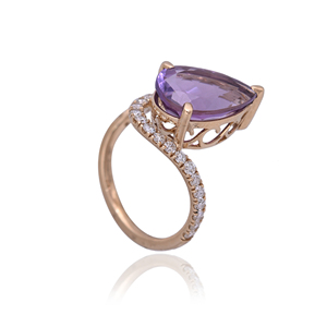 Anillo de compromiso y boda de oro rosa de 18 quilates con amatista y diamantes, engaste de puntas, corte brillante redondo, joyería fina de lujo para mujer - Product Image 2